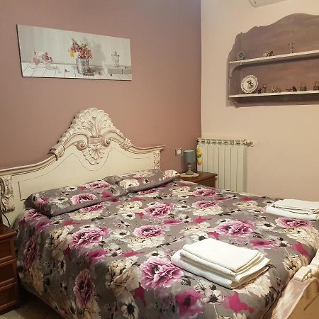 Rifugio Dell'Airone Apartment Capodimonte Exterior foto