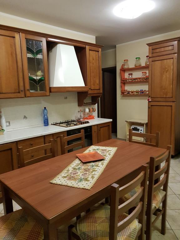 Rifugio Dell'Airone Apartment Capodimonte Exterior foto