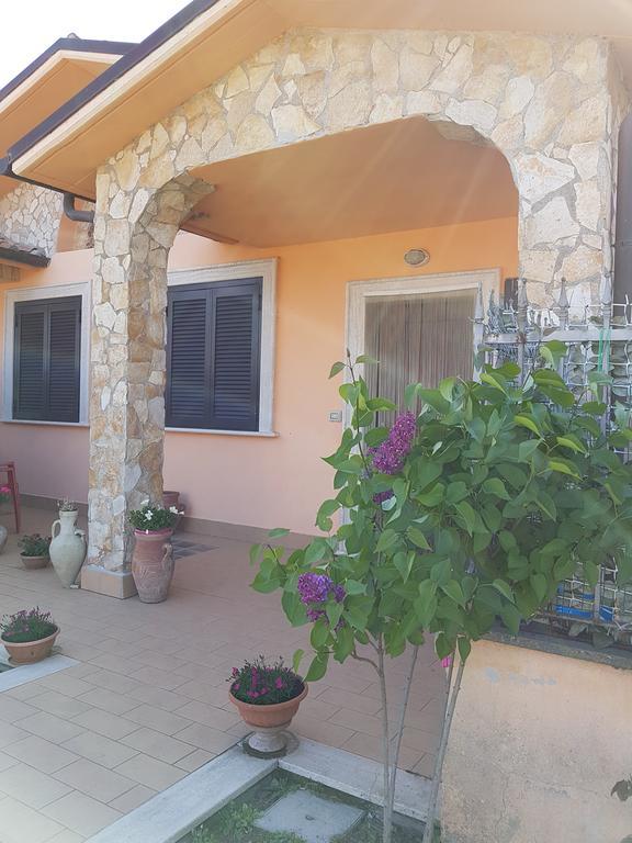 Rifugio Dell'Airone Apartment Capodimonte Exterior foto