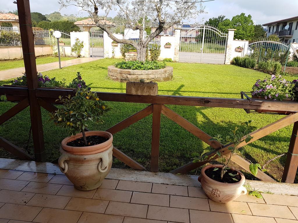 Rifugio Dell'Airone Apartment Capodimonte Exterior foto